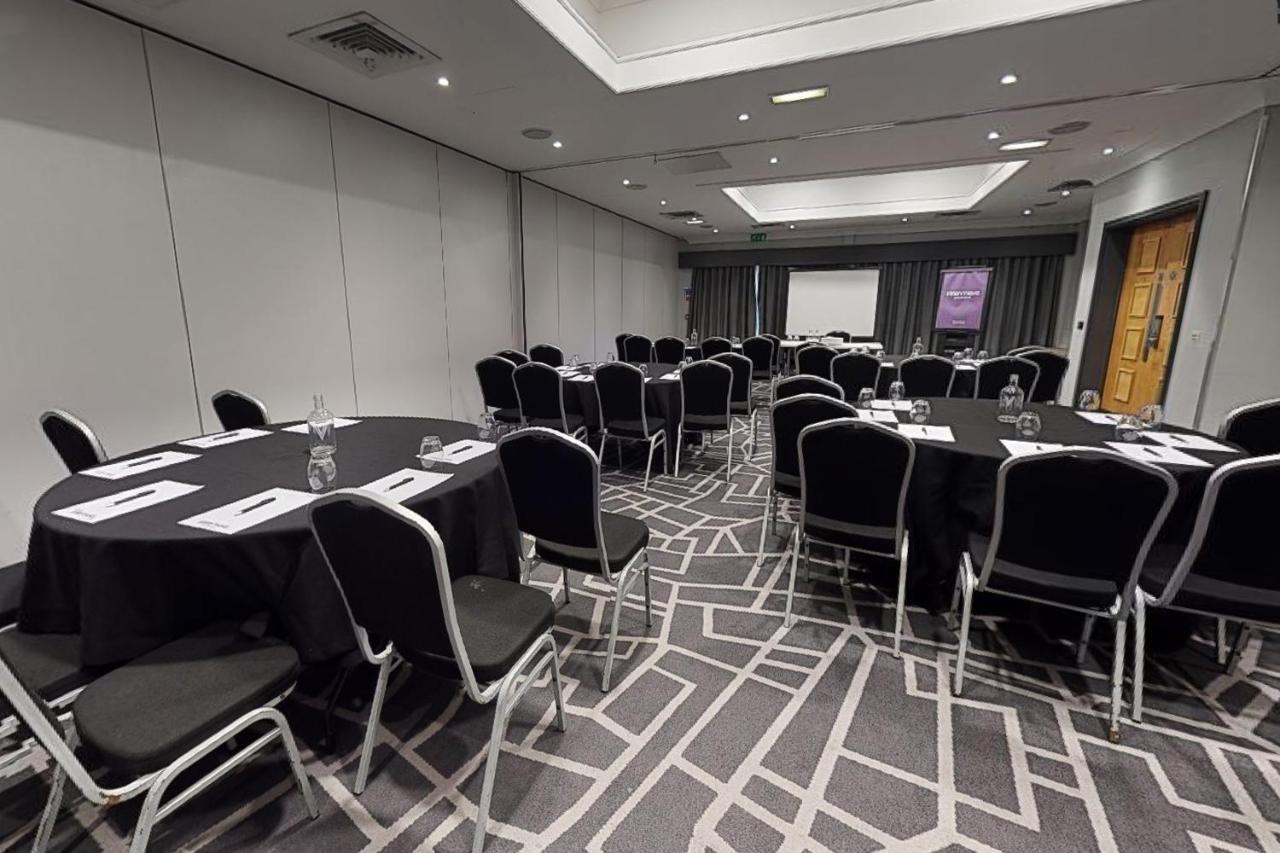 Village Hotel Maidstone Exterior photo